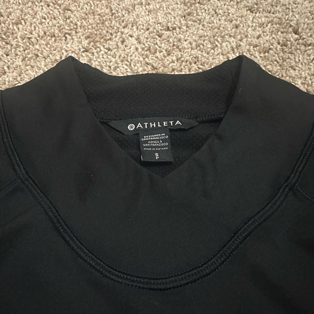 Athleta Black Women's Whistler Cross Neck Top EUC - Picture 9 of 14